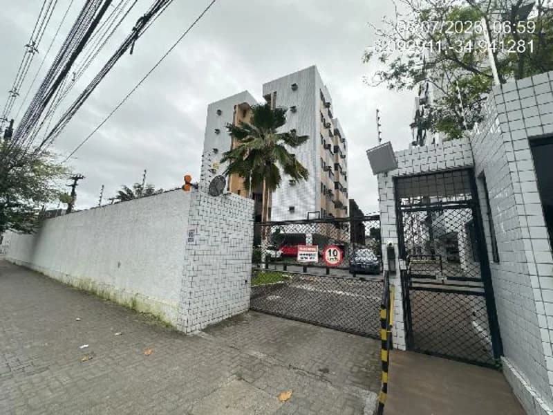 Apartamento em leilão em Recife - PE, bairro Barro — Apartamento - Recife - PE