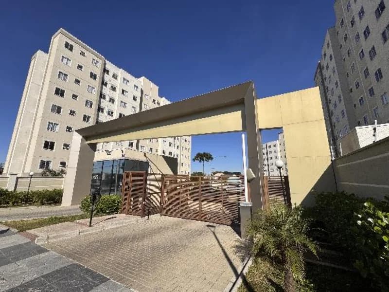 Apartamento em leilão em Curitiba - PR — Apartamento - Curitiba - PR