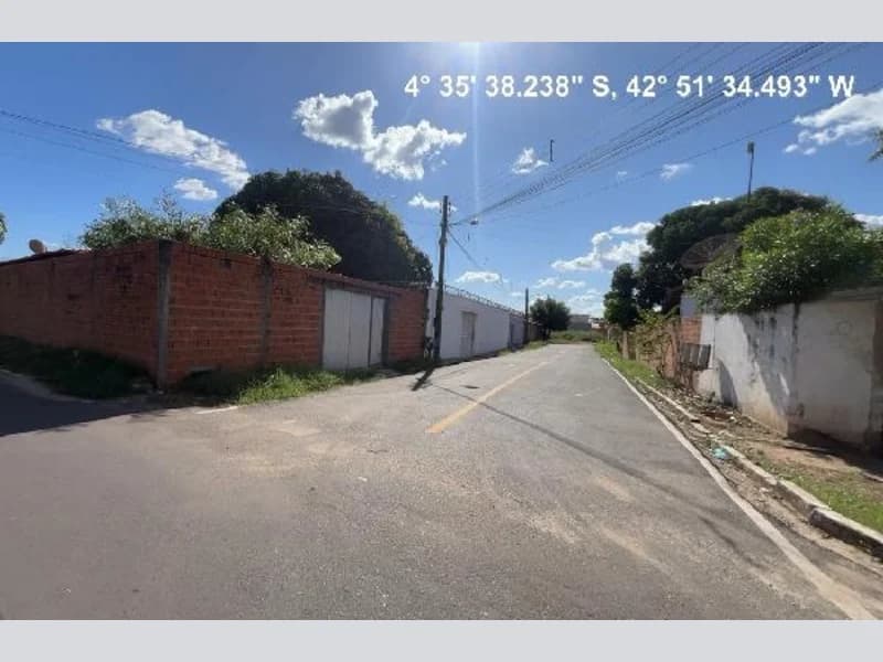 Casa em leilão em União - PI, bairro Centro — Casa - União - PI