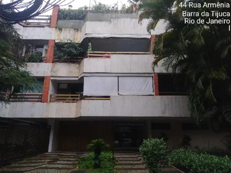 Apartamento em leilão em Rio De Janeiro - RJ, bairro Barra da Tijuca — Apartamento - Rio de Janeiro - RJ
