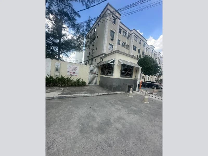 Apartamento em leilão em Rio De Janeiro - RJ, bairro Campo Grande — Apartamento - Rio de Janeiro - RJ