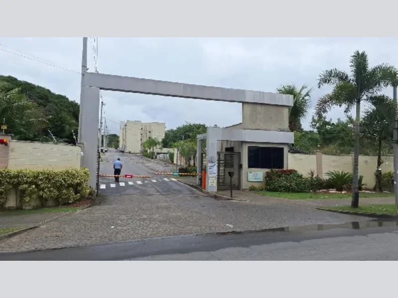 Apartamento em leilão em Rio De Janeiro - RJ, bairro Campo Grande — Apartamento - Rio de Janeiro - RJ