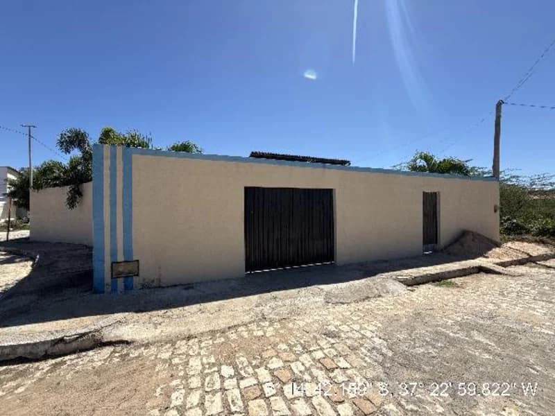 Foto 1 de 2: Casa em leilão em Mossoró - RN, bairro Itapetinga — Casa - Mossoró - RN