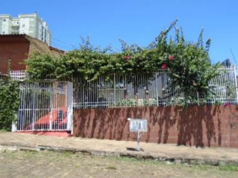 Casa em leilão em Passo Fundo - RS, bairro Vila Rodrigues — Casa - Passo Fundo - RS