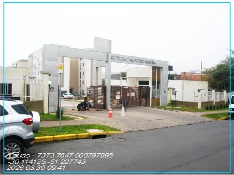 Apartamento em leilão em Porto Alegre - RS — Apartamento - Porto Alegre - RS