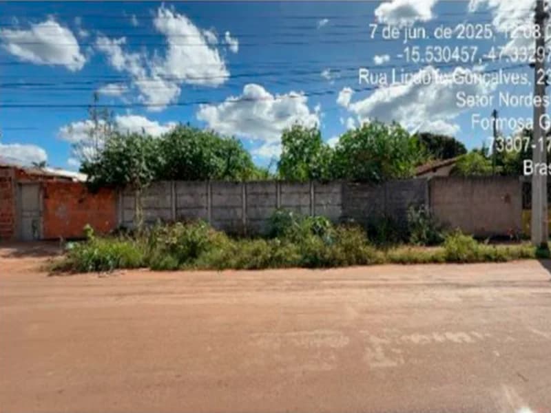 Terreno em leilão em Formosa - GO, bairro Setor Nordeste — Terreno - Formosa - GO