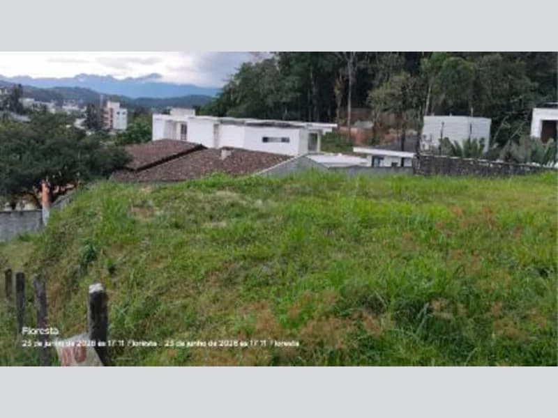 Foto 11 de 16: Terreno em leilão em Joinville - SC, bairro Floresta — Terreno - Joinville - SC