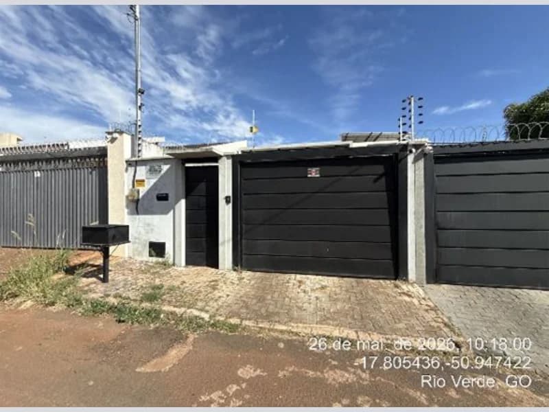 Foto 2 de 8: Casa em leilão em Rio Verde - GO, bairro Jardim Presidente — Casa - Rio Verde - GO