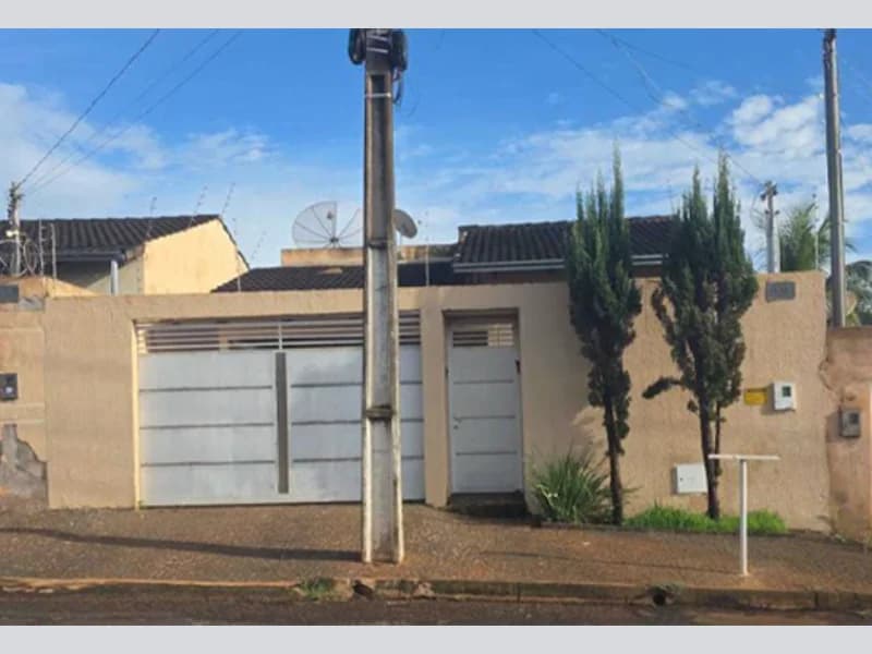 Foto 2 de 3: Casa em leilão em Itumbiara - GO — Casa - Itumbiara - GO