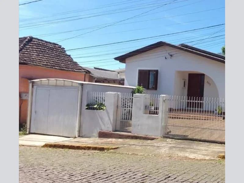 Foto 41 de 77: Casa em leilão em Cachoeira Do Sul - RS, bairro Carvalho — Casa - Cachoeira do Sul - RS