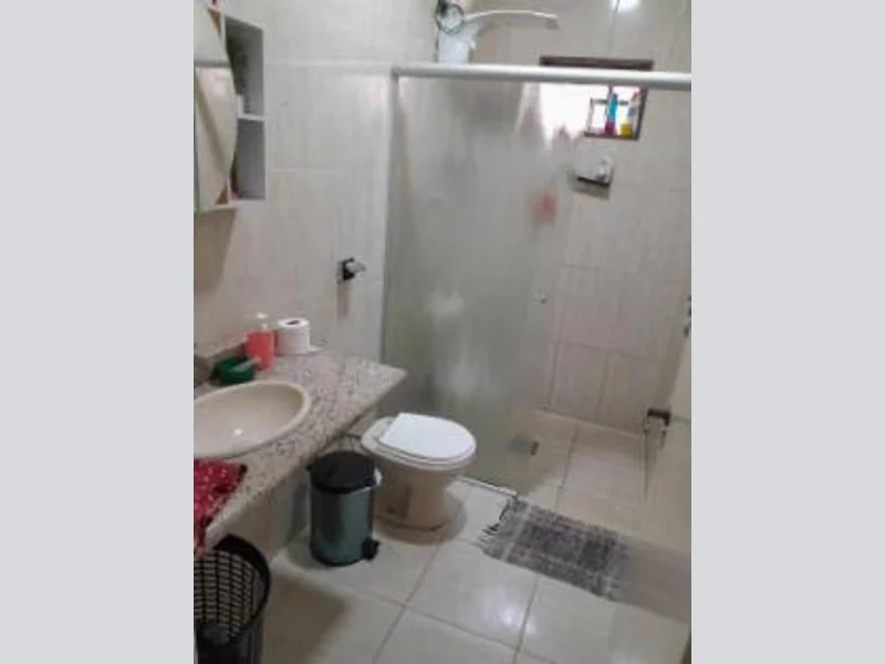 Foto 1 de 16: Casa em leilão em Campo Grande - MS, bairro São Pedro — Casa - Campo Grande - MS