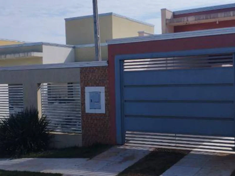 Foto 2 de 22: Casa em leilão em Ivaiporã - PR, bairro Vila Nova Pora — Casa - Ivaiporã - PR