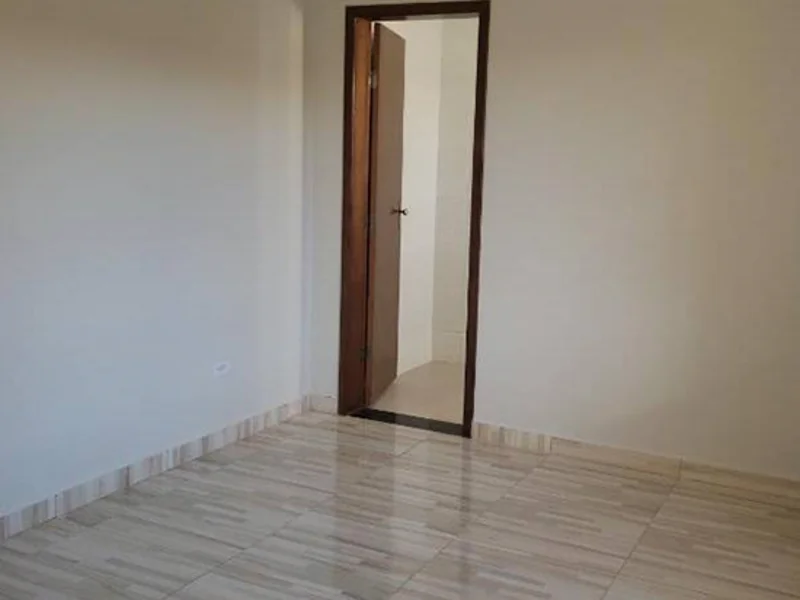 Foto 5 de 22: Casa em leilão em Ivaiporã - PR, bairro Vila Nova Pora — Casa - Ivaiporã - PR