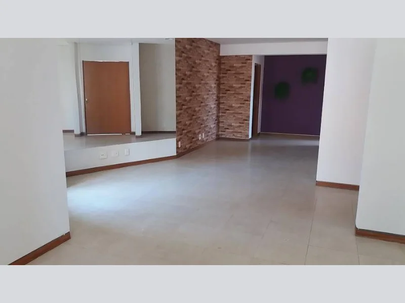 Foto 9 de 18: Apartamento em leilão em Goiânia - GO, bairro Setor Bueno — Apartamento - Goiânia - GO