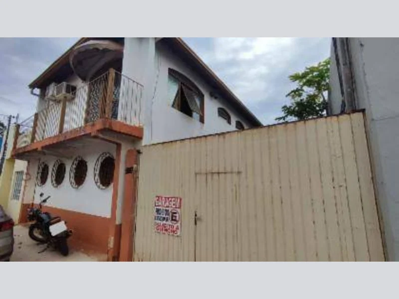 Foto 2 de 13: Casa em leilão em Ponta Porã - MS, bairro Centro — Casa - Ponta Porã - MS