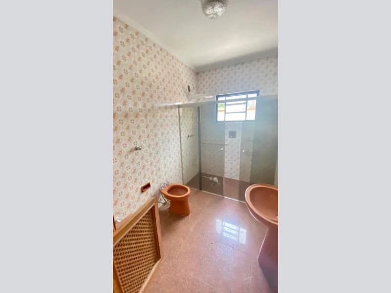 Foto 33 de 36: Casa em leilão em Pouso Alegre - MG, bairro Centro — Casa - Pouso Alegre - MG
