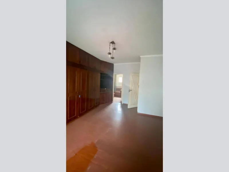 Foto 35 de 36: Casa em leilão em Pouso Alegre - MG, bairro Centro — Casa - Pouso Alegre - MG