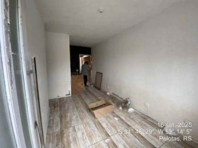 Foto 5 de 25: Casa em leilão em Pelotas - RS, bairro Laranjal — Casa - Pelotas - RS