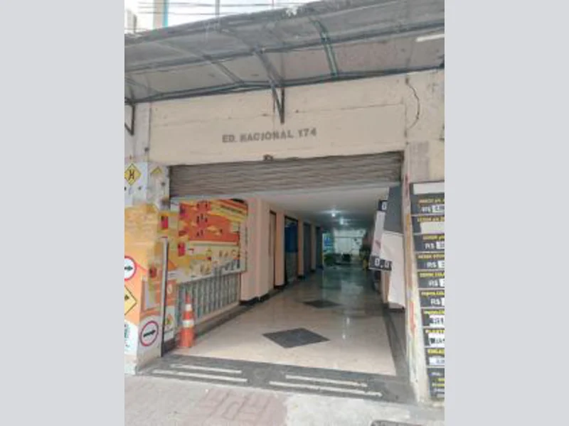 Foto 4 de 6: Comercial em leilão em Niterói - RJ, bairro Centro — Loja - Niterói - RJ