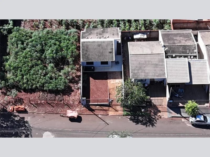 Foto 1 de 4: Casa em leilão em Mandaguari - PR, bairro Jardim Primavera — Terreno - Mandaguari - PR