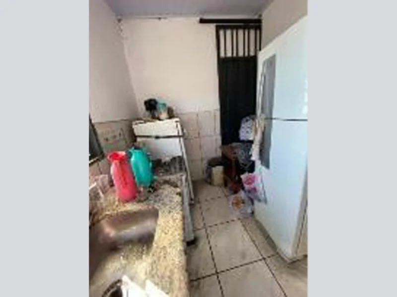 Foto 1 de 16: Comercial em leilão em Ribeirão Claro - PR, bairro Centro — Galpão - Ribeirão Claro - PR