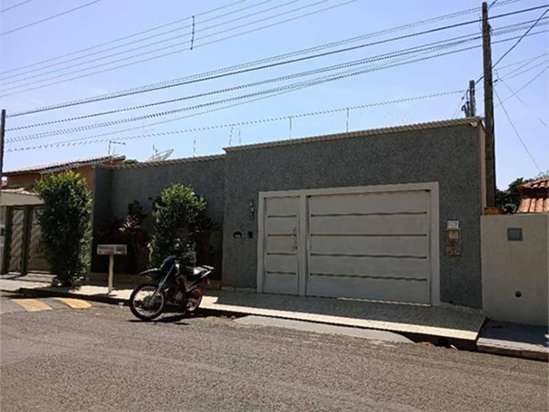 Foto 5 de 18: Casa em leilão em Macaubal - SP, bairro Centro — Casa - Macaubal - SP