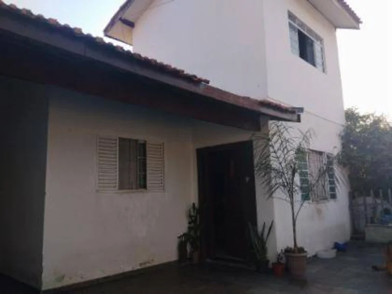 Foto 3 de 13: Casa em leilão em Pindamonhangaba - SP, bairro Triangulo — Casa - Pindamonhangaba - SP