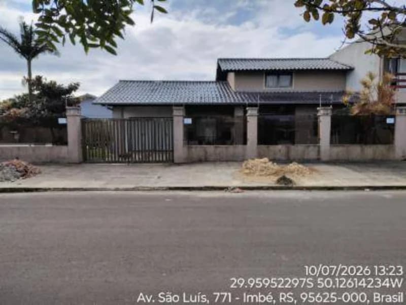 Foto 2 de 10: Casa em leilão em Imbé - RS, bairro Centro — Casa - Imbé - RS