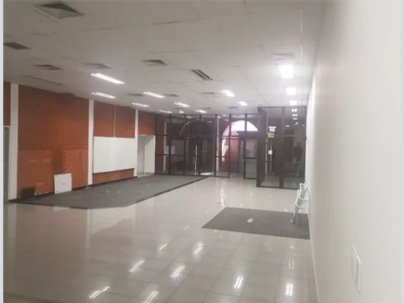 Foto 12 de 31: Comercial em leilão em Joinville - SC, bairro Centro — Prédio - Joinville - SC