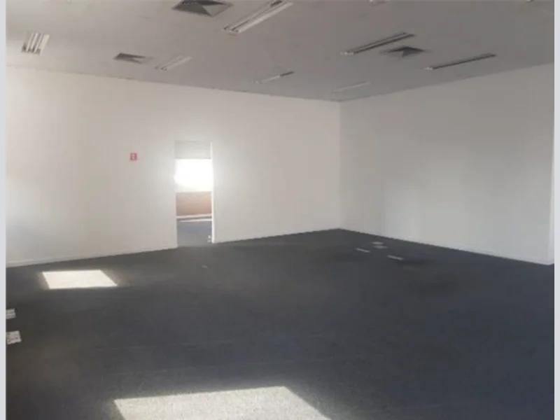 Foto 13 de 31: Comercial em leilão em Joinville - SC, bairro Centro — Prédio - Joinville - SC