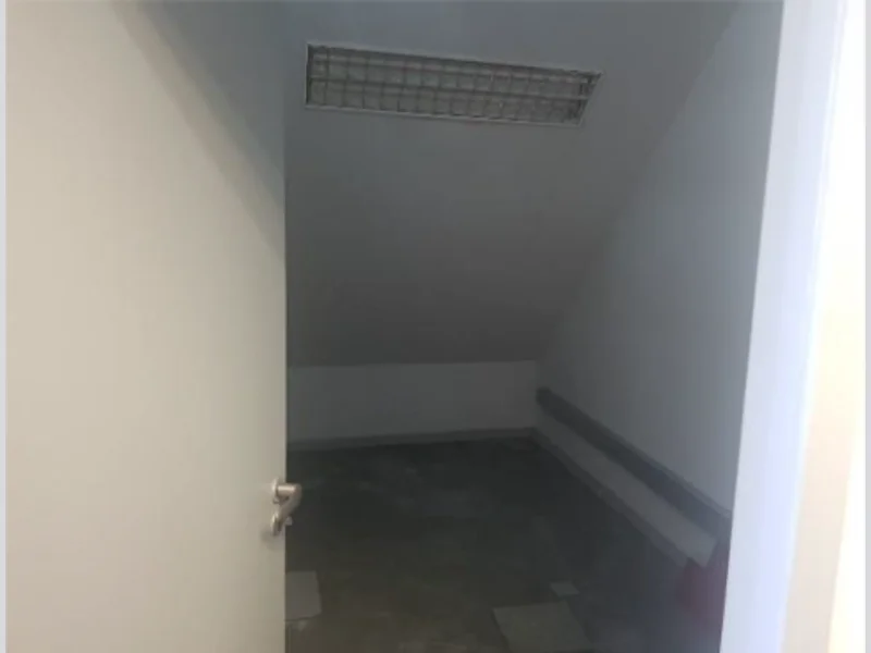 Foto 19 de 31: Comercial em leilão em Joinville - SC, bairro Centro — Prédio - Joinville - SC