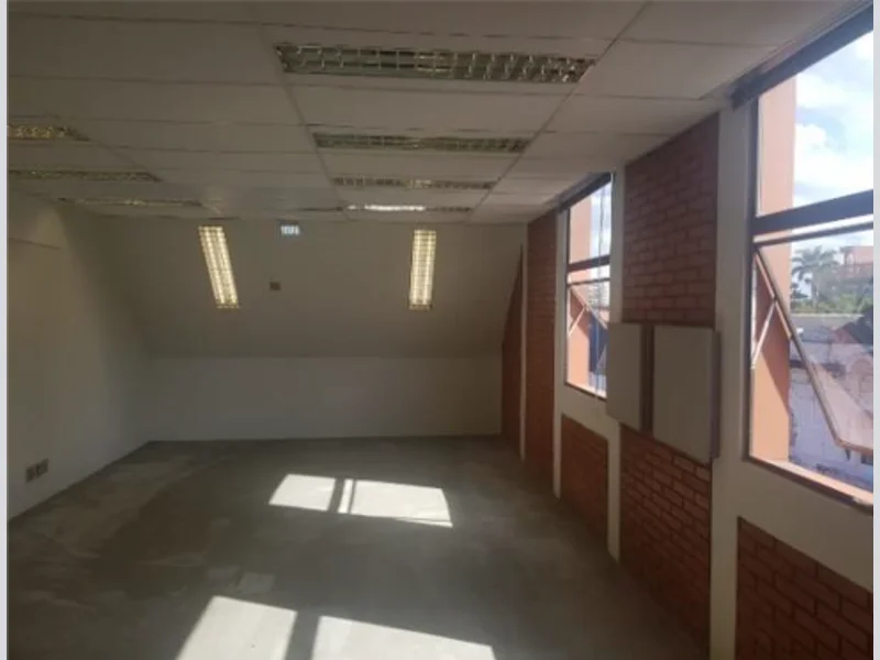 Foto 22 de 31: Comercial em leilão em Joinville - SC, bairro Centro — Prédio - Joinville - SC