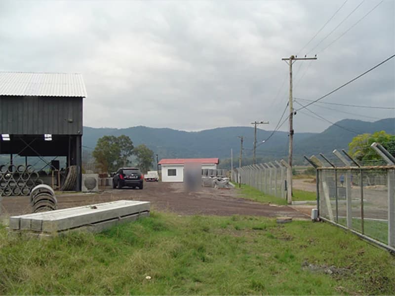 Foto 2 de 6: Comercial em leilão em Santa Maria - RS, bairro Camobi — Prédio - Santa Maria - RS