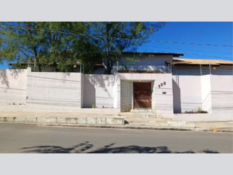 Foto 6 de 7: Casa em leilão em Salgueiro - PE, bairro Nossa Senhora das Graças — Casa - Salgueiro - PE