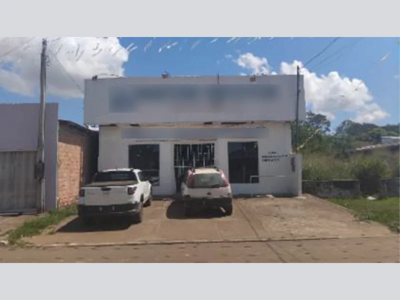 Foto 3 de 7: Comercial em leilão em Humaitá - AM, bairro São José — Prédio Comercial - Humaitá - AM