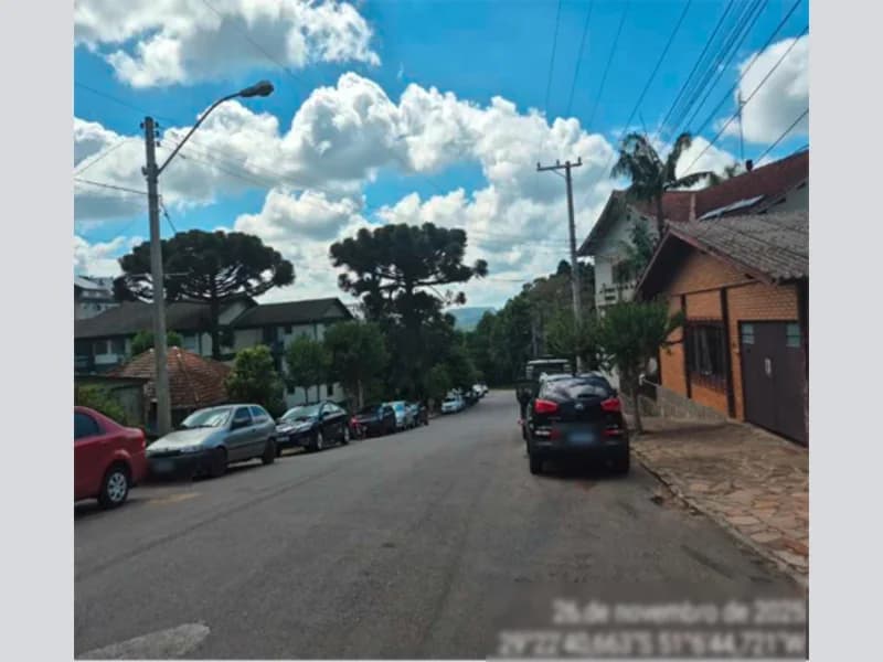 Foto 4 de 6: Vaga de Garagem em leilão em Nova Petrópolis - RS, bairro Centro — Vaga de garagem - Nova Petrópolis - RS