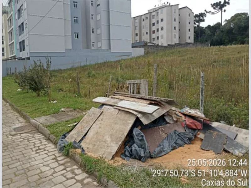 Foto 1 de 10: Terreno em leilão em Caxias Do Sul - RS — Terreno - Caxias do Sul - RS