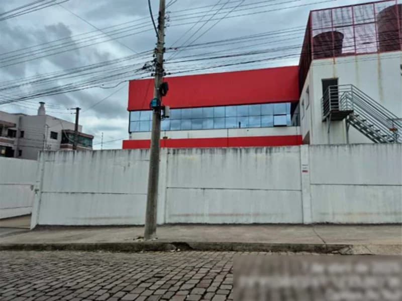 Foto 4 de 17: Comercial em leilão em Caxias Do Sul - RS — Prédio - Caxias do Sul - RS