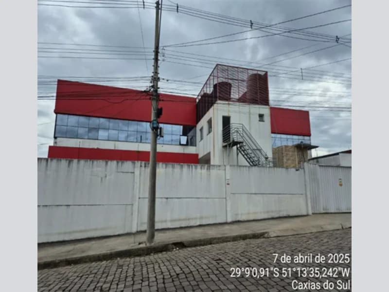 Foto 11 de 17: Comercial em leilão em Caxias Do Sul - RS — Prédio - Caxias do Sul - RS