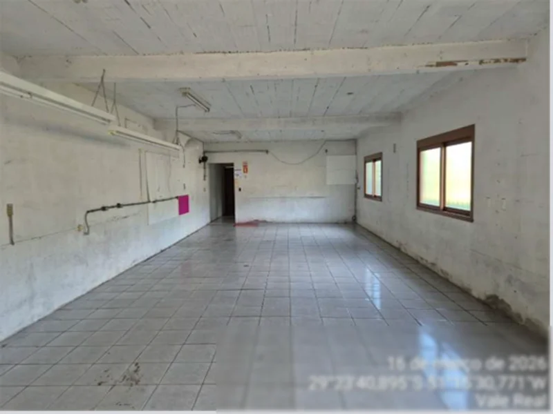 Foto 4 de 35: Comercial em leilão em Vale Real - RS, bairro Centro — Galpão - Vale Real - RS