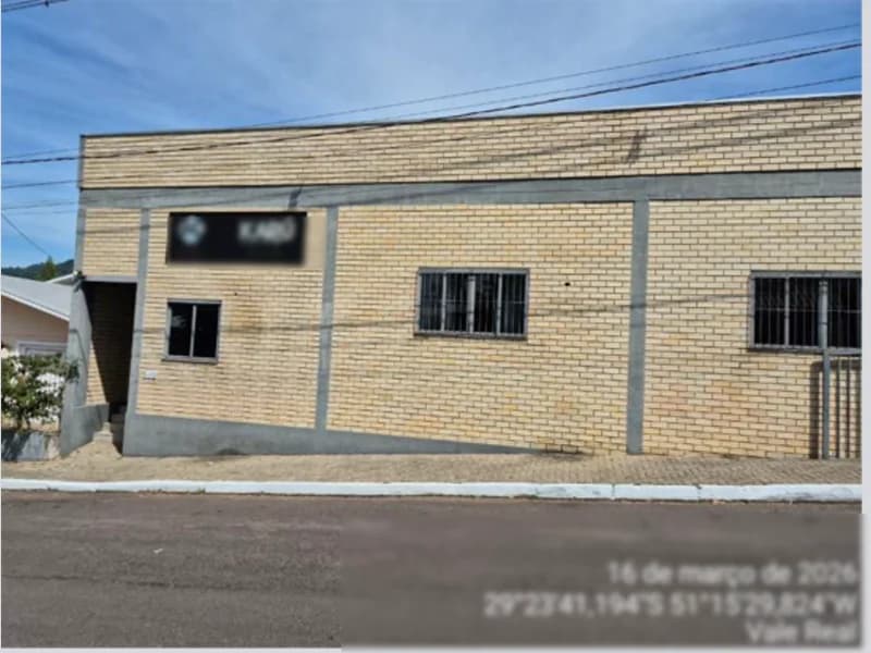 Foto 2 de 35: Comercial em leilão em Vale Real - RS, bairro Centro — Galpão - Vale Real - RS