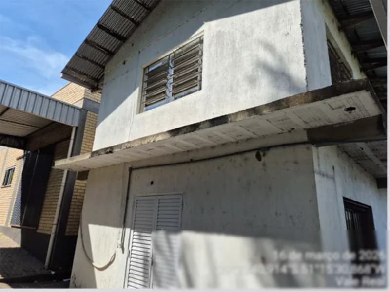 Foto 1 de 35: Comercial em leilão em Vale Real - RS, bairro Centro — Galpão - Vale Real - RS