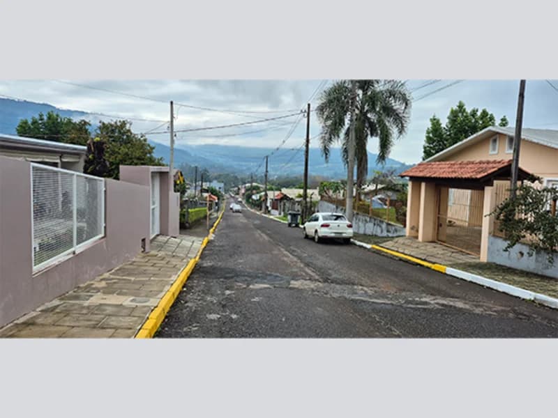 Foto 35 de 35: Comercial em leilão em Vale Real - RS, bairro Centro — Galpão - Vale Real - RS