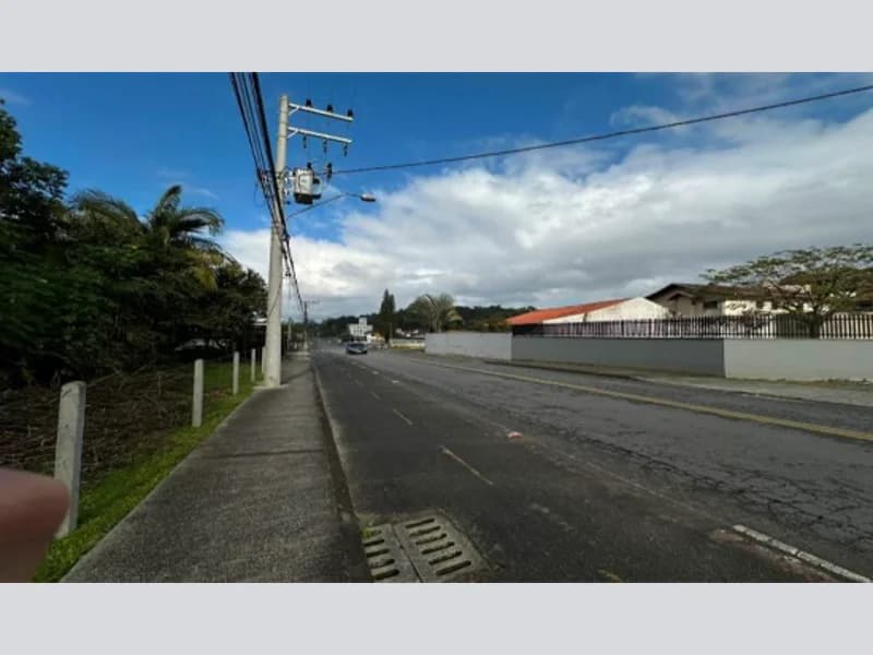 Foto 6 de 10: Casa em leilão em Blumenau - SC, bairro Salto do Norte — Casa - Blumenau - SC