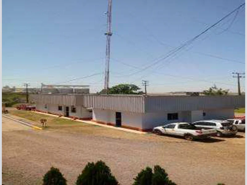 Foto 4 de 8: Comercial em leilão em Cruz Alta - RS, bairro Jardim Petrópolis — Prédio - Cruz Alta - RS