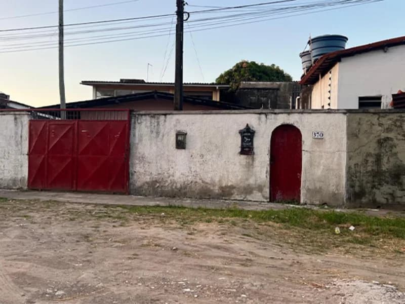 Foto 1 de 10: Casa em leilão em Recife - PE, bairro Afogados — Casa - Recife - PE