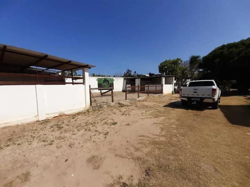 Foto 35 de 49: Casa em leilão em Marechal Deodoro - AL, bairro Massagueira — Casa - Marechal Deodoro - AL