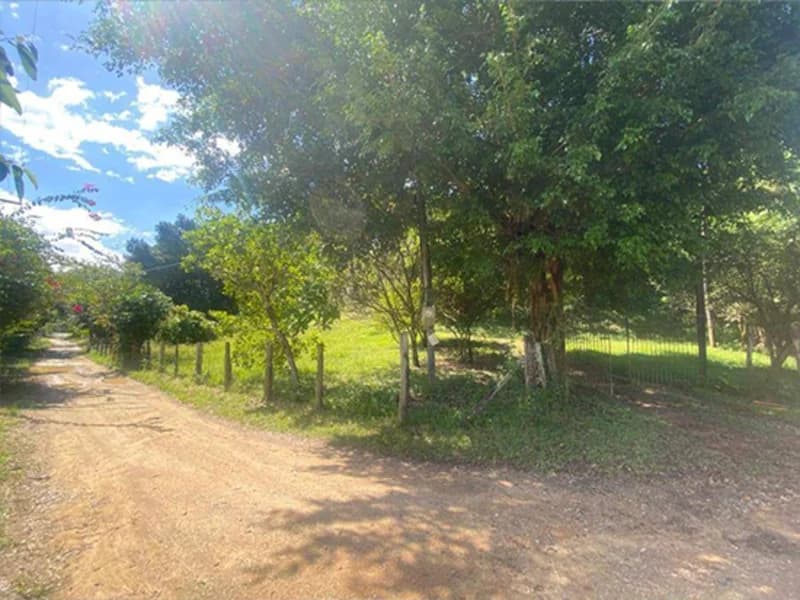 Foto 2 de 19: Casa em leilão em Magé - RJ, bairro Parque do Imperador — Casa - Magé - RJ