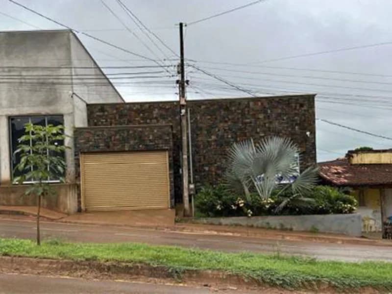 Foto 1 de 11: Casa em leilão em Pacajá - PA, bairro Centro — Casa - Pacajá - PA
