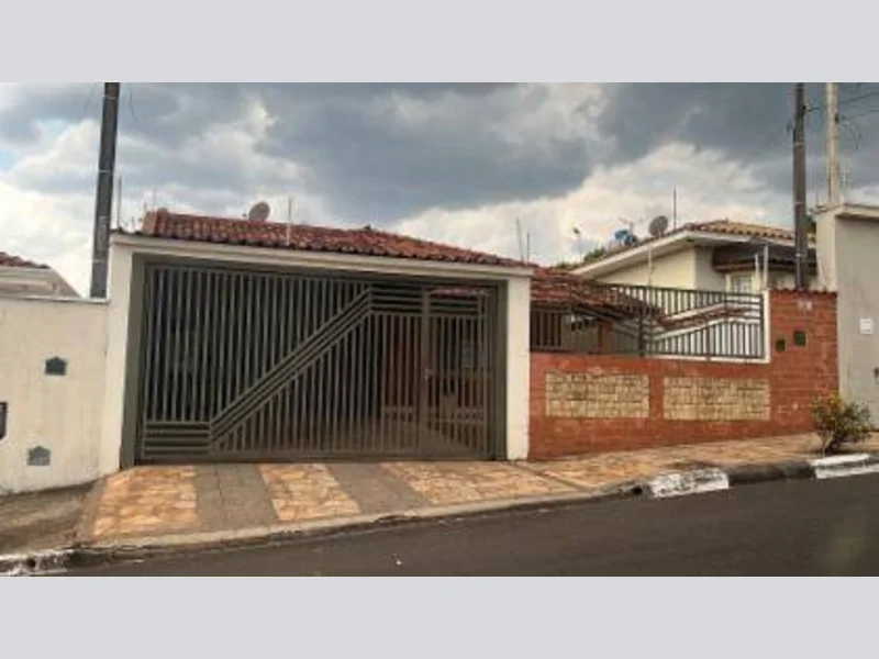 Foto 19 de 20: Casa em leilão em São Pedro - SP, bairro Jardim Navarro — Casa - São Pedro - SP
